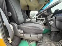 UD TRUCKS Quon Trailer Head QPG-GK5XAB 2017 264,857km_30