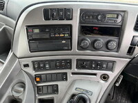 UD TRUCKS Quon Trailer Head QPG-GK5XAB 2017 264,857km_32