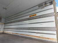 ISUZU Forward Refrigerator & Freezer Truck 2PG-FRR90S2 2019 372,290km_10