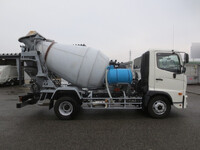 HINO Ranger Mixer Truck 2KG-GC2ABA 2024 2,609km_7