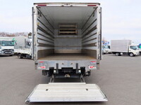ISUZU Forward Refrigerator & Freezer Truck 2PG-FRR90T2 2020 544,000km_6