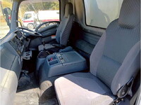 ISUZU Forward Refrigerator & Freezer Truck TKG-FRR90T2 2013 640,403km_32