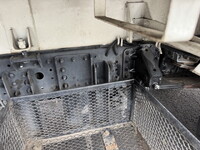 UD TRUCKS Kazet Garbage Truck 2PG-FEB9Y 2021 135,777km_33