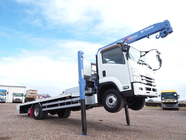 ISUZU Forward Self Loader (With 4 Steps Of Cranes) SPG-FSR90S2 2015 359,431km