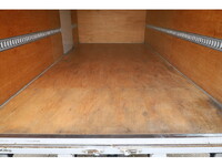 ISUZU Elf Aluminum Van TRG-NPR85AN 2015 327,000km_17