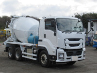 ISUZU Giga Mixer Truck QKG-CXZ77BT 2016 42,300km_1