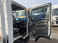 ISUZU Elf Flat Body TKG-NLR85AR 2012 136,298km_30