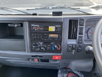 ISUZU Elf Aluminum Van TRG-NLR85AN 2018 164,000km_11