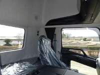 MITSUBISHI FUSO Super Great Trailer Head 2RG-FP84VER 2025 870km_25