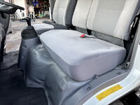 ISUZU Elf Aluminum Van TRG-NLR85AN 2015 128,899km_40