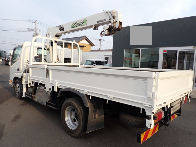 Dutro Truck (With 3 Steps Of Cranes)_2