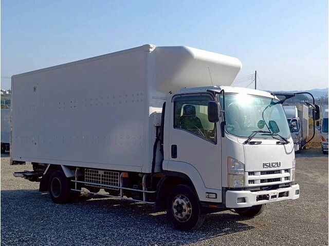 ISUZU Forward Refrigerator & Freezer Truck PKG-FRR90S2 2010 786,388km_1