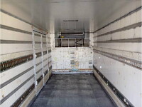 ISUZU Forward Refrigerator & Freezer Truck PKG-FRR90S2 2010 786,388km_16