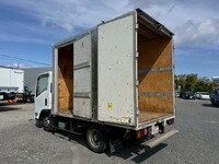 ISUZU Elf Aluminum Van TPG-NLR85AN 2018 215,063km_12