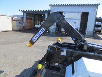 MITSUBISHI FUSO Fighter Container Carrier Truck 2KG-FK72F 2024 1,013km_10