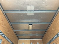 ISUZU Elf Aluminum Van BKG-NMR85AN 2009 303,921km_15