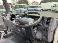 ISUZU Elf Aluminum Van BKG-NMR85AN 2009 303,645km_27