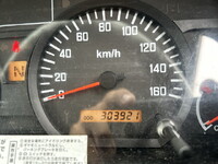 ISUZU Elf Aluminum Van BKG-NMR85AN 2009 303,921km_35