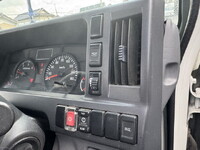 ISUZU Elf Flat Body TRG-NHS85AN 2015 68,835km_33