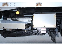 HINO Dutro Aluminum Wing TPG-XZU722M 2018 211,000km_29