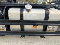 ISUZU Giga Trailer Head QKG-EXD52AG 2014 522,000km_18