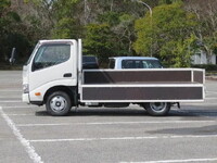 HINO Dutro Flat Body 2RG-XZU605M 2023 32,000km_9