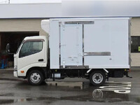 HINO Dutro Refrigerator & Freezer Truck 2RG-XZC605M 2020 156,000km_3