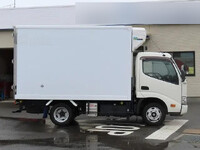 HINO Dutro Refrigerator & Freezer Truck 2RG-XZC605M 2020 156,000km_4