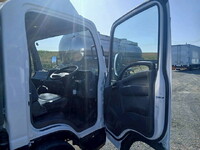 ISUZU Elf Aluminum Van TPG-NPR85AN 2016 224,739km_19