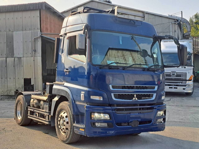 Super Great Trailer Head_1