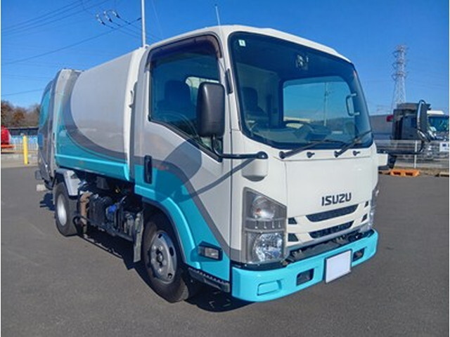 ISUZU Elf Garbage Truck 2RG-NMR88N 2020 114,055km