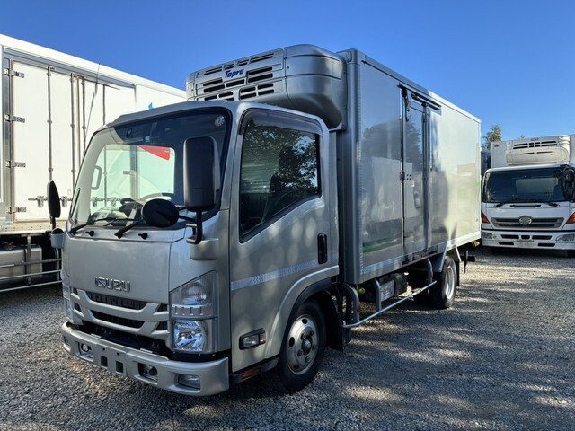 ISUZU Elf Refrigerator & Freezer Truck 2RG-NMR88AN 2020 217,000km