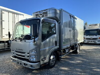 ISUZU Elf Refrigerator & Freezer Truck 2RG-NMR88AN 2020 217,000km_1