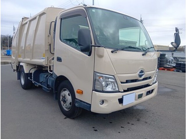 HINO Dutro Garbage Truck 2KG-XZU700X 2020 140,711km