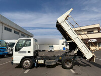 ISUZU Elf Dump KR-NKR81ED 2004 161,560km_6