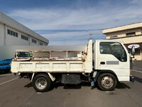 ISUZU Elf Dump KR-NKR81ED 2004 161,560km_7