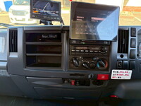 ISUZU Elf Aluminum Van BKG-NPR85AN 2011 315,927km_38