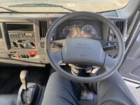 ISUZU Elf Panel Van TRG-NMR85N 2018 186,000km_13
