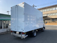 ISUZU Elf Panel Van TRG-NMR85N 2018 186,000km_5