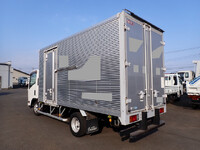 ISUZU Elf Aluminum Van TPG-NLR85AN 2015 105,900km_2