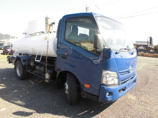 HINO Dutro Vacuum Truck TKG-XZU700M 2015 151,799km