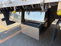 ISUZU Giga Aluminum Block 2PG-CYL77C 2022 585,420km_10
