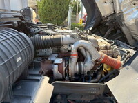 ISUZU Giga Aluminum Block 2PG-CYL77C 2022 585,420km_19