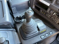 ISUZU Giga Aluminum Block 2PG-CYL77C 2022 585,420km_23