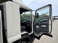 ISUZU Forward Aluminum Wing 2RG-FRR90T2 2018 623,000km_30