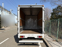 ISUZU Elf Aluminum Wing TKG-NMR85N 2014 172,000km_10