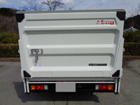 MITSUBISHI FUSO Canter Double Cab 2RG-FBA20 2025 381km_11