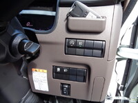 MITSUBISHI FUSO Canter Double Cab 2RG-FBA20 2025 381km_35