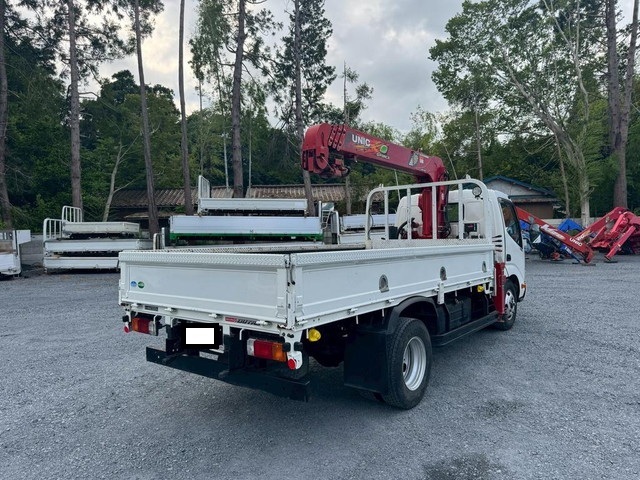 Dutro Truck (With 4 Steps Of Cranes)_2