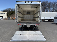 ISUZU Forward Refrigerator & Freezer Truck TKG-FRR90T2 2017 556,000km_12